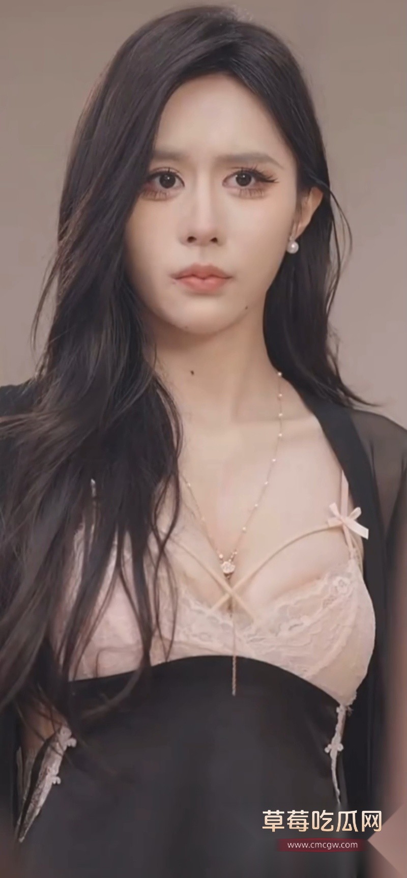 擦边短剧 我和姨妈一家的故事 13 擦边短剧 我和姨妈一家的故事 13