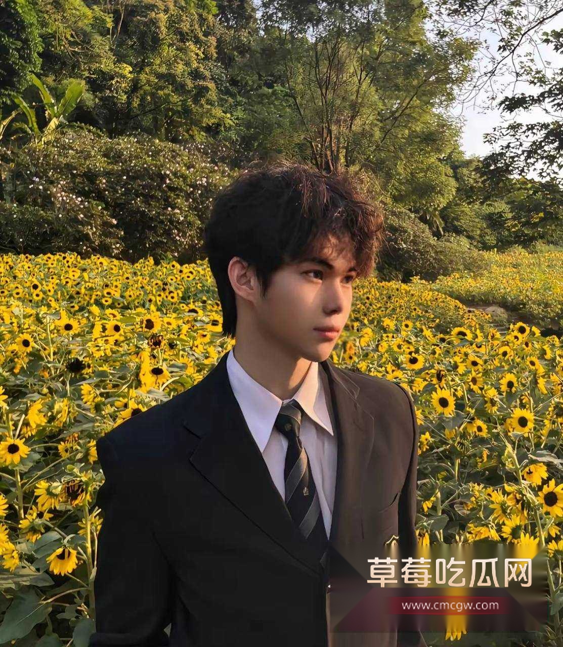 抖音248w网红雪顶 纯欲反差女翻车24 抖音248w网红雪顶 纯欲反差女翻车24
