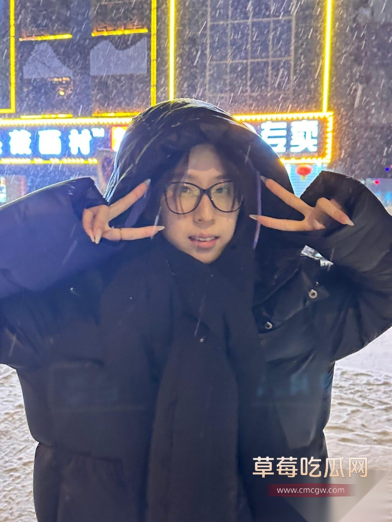 长春反差嫩妹 李萌 26