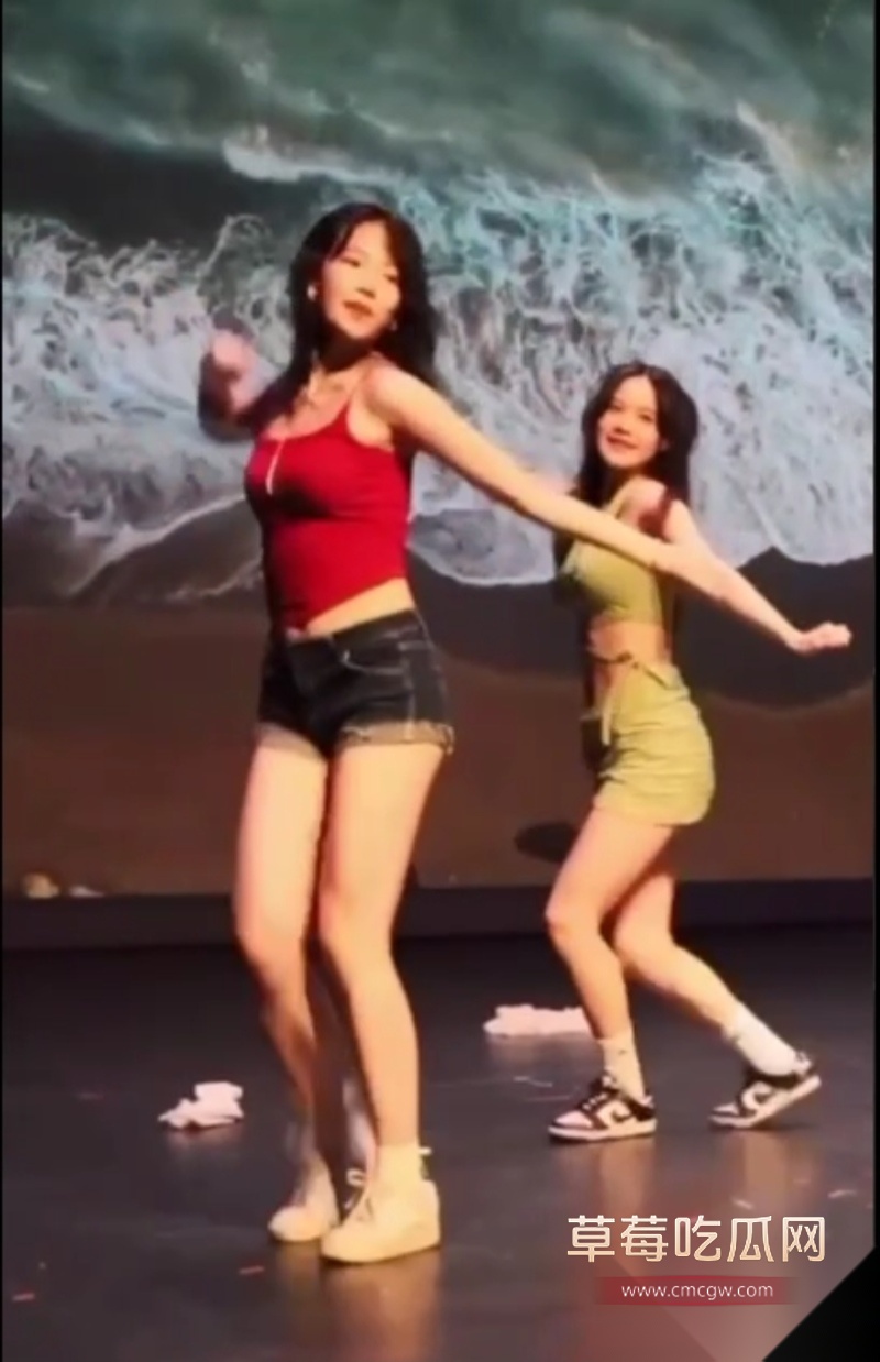 上海师范大学旅游学院李妍熙 1
