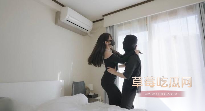 冷艳房东私下竟是这种反差7