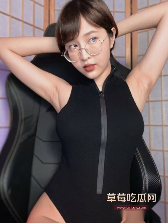泰国人气网黄 Deerlong5