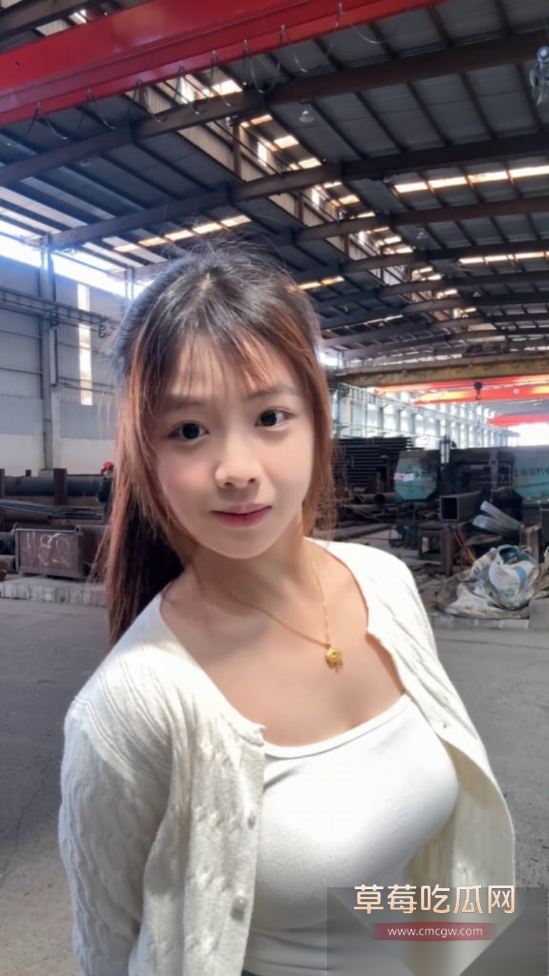 天津大邱庄钢管市场美女销售 于淼 31
