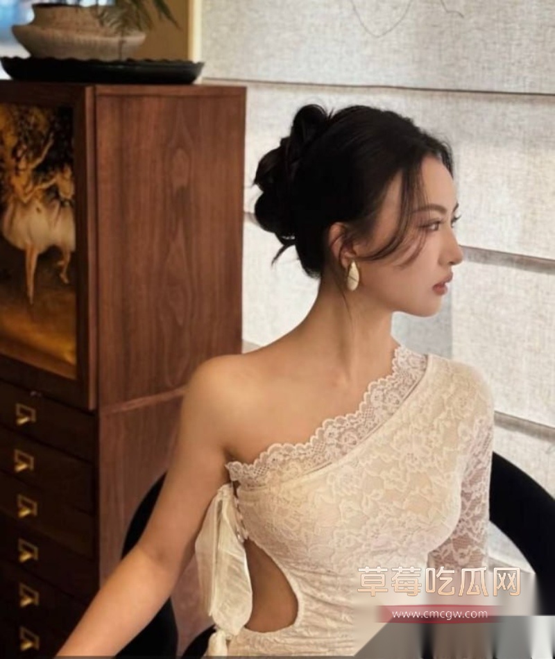 杭州小红书网红贝儿 13