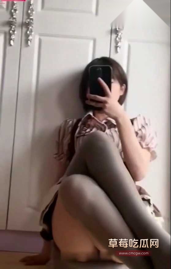 6 6