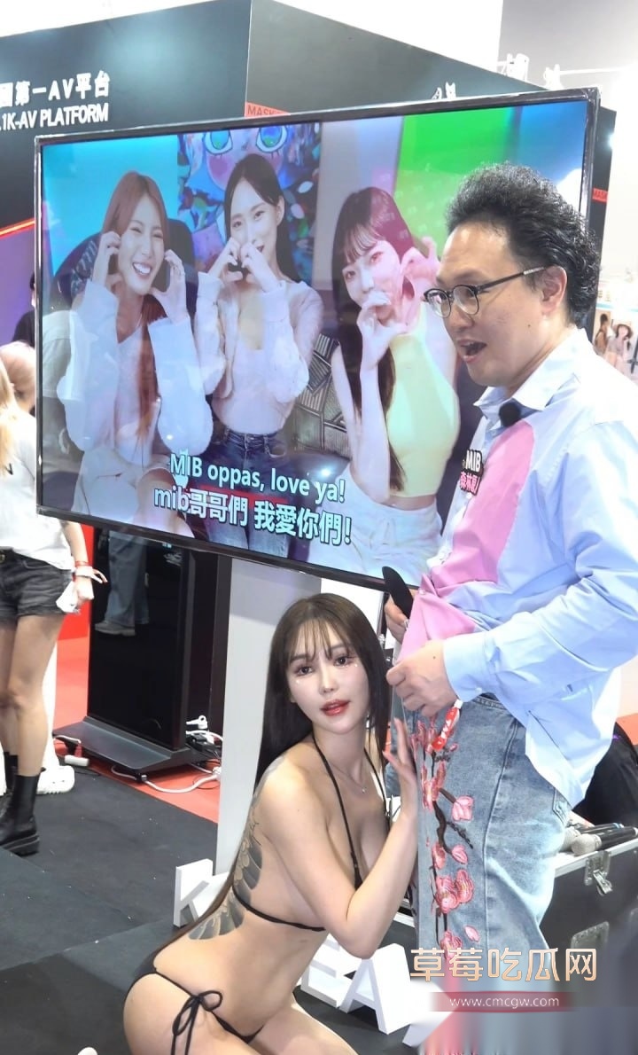 女优互动1 女优互动1