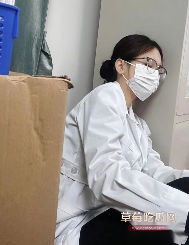 医学博士张娅儿1 医学博士张娅儿1