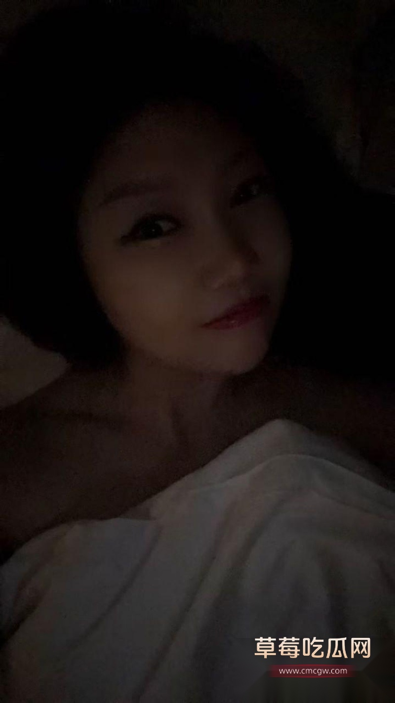 真实广州良家少妇莎莎敏 17 真实广州良家少妇莎莎敏 17