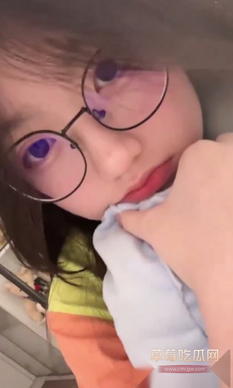 极品网红萝莉 乌萌萌 17