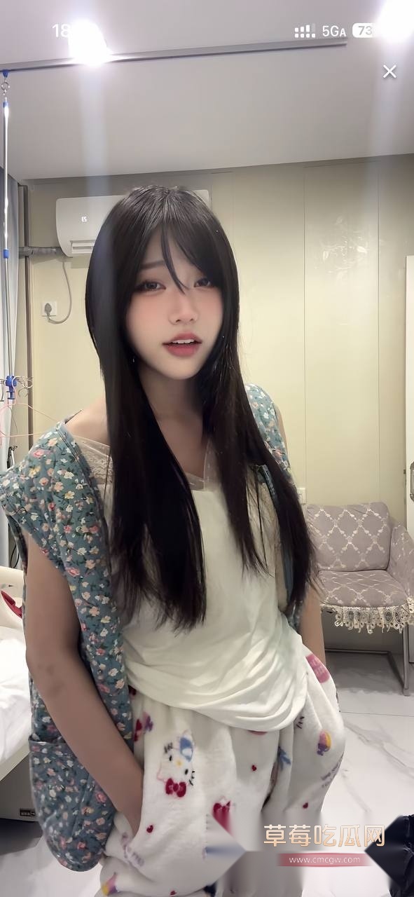 抖音50万粉甜妹江西荨荨子2