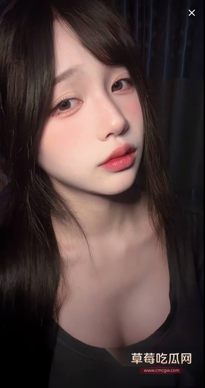 抖音50万粉甜妹江西荨荨子5