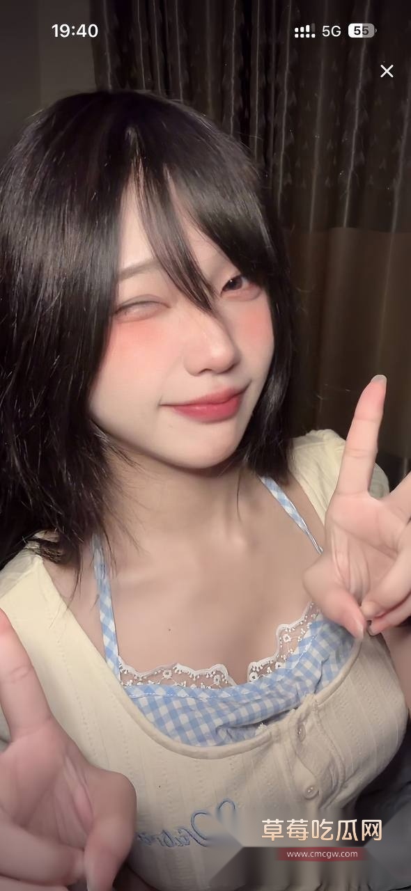 抖音50万粉甜妹江西荨荨子6