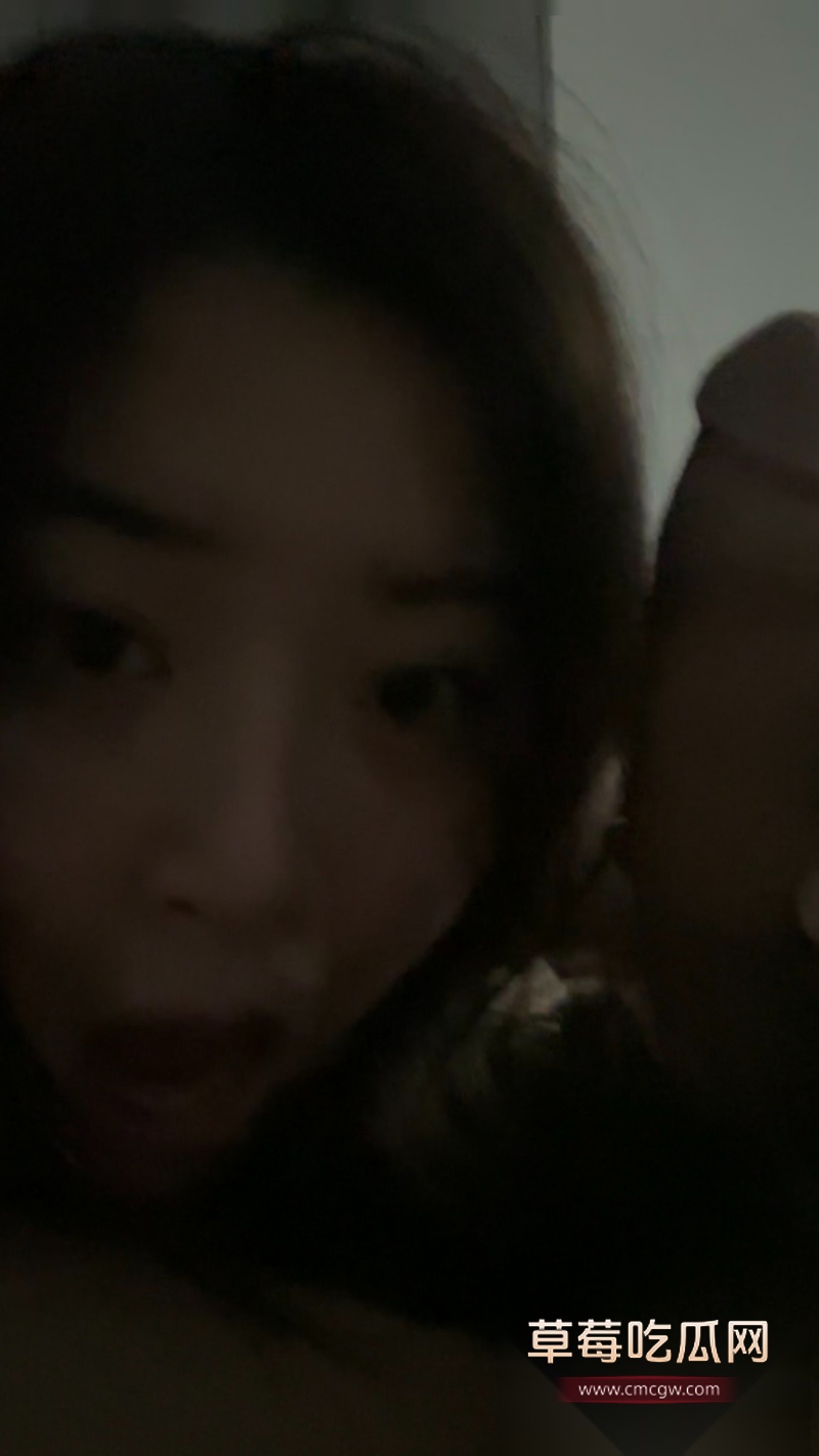 武汉大奶高颜嫩妹 洋洋 5