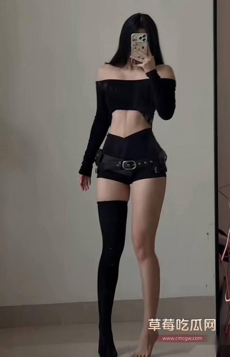 一只酸奶夕黑丝后入 6