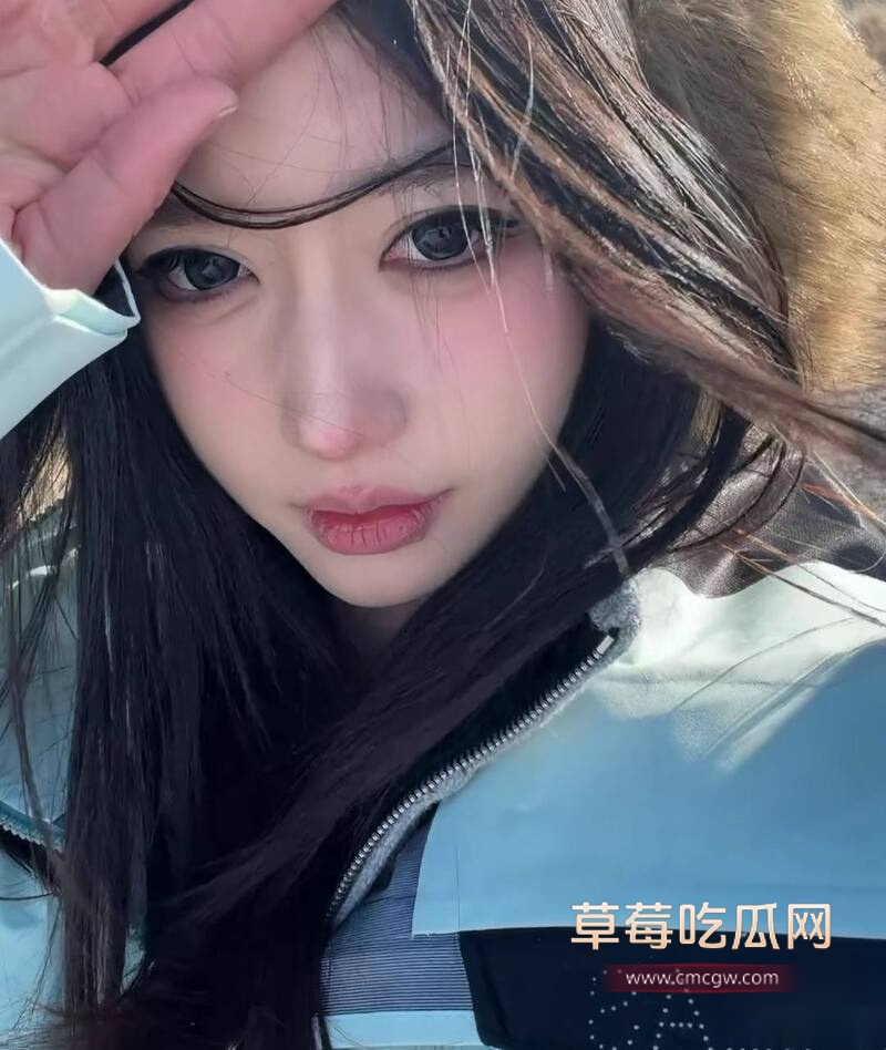 一只酸奶夕黑丝后入 8