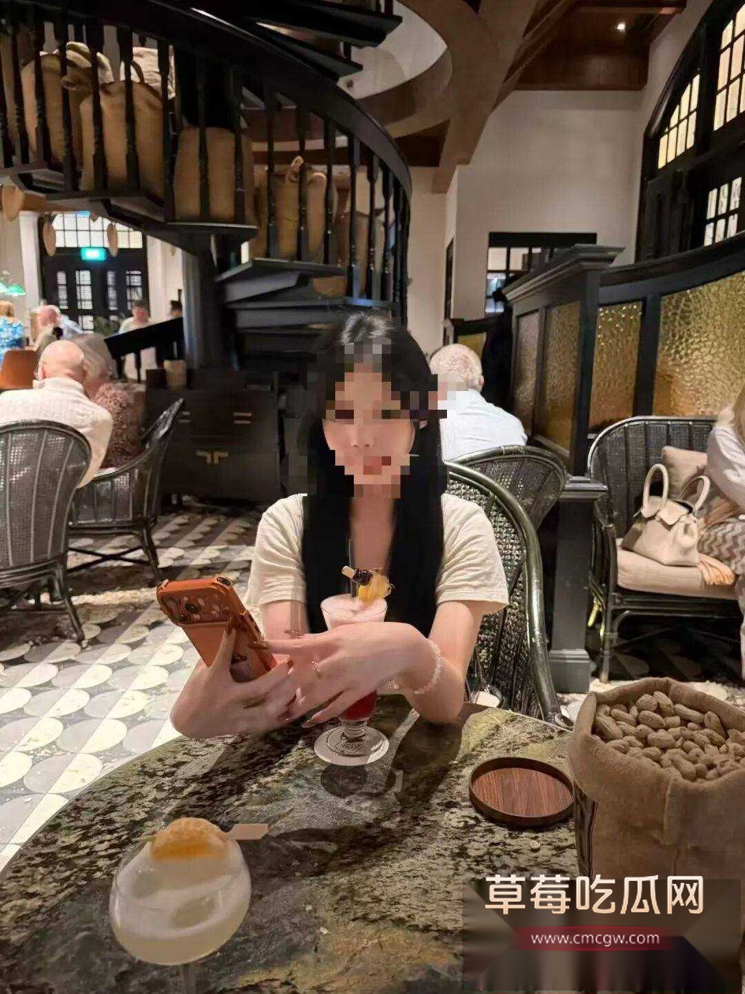 19岁11