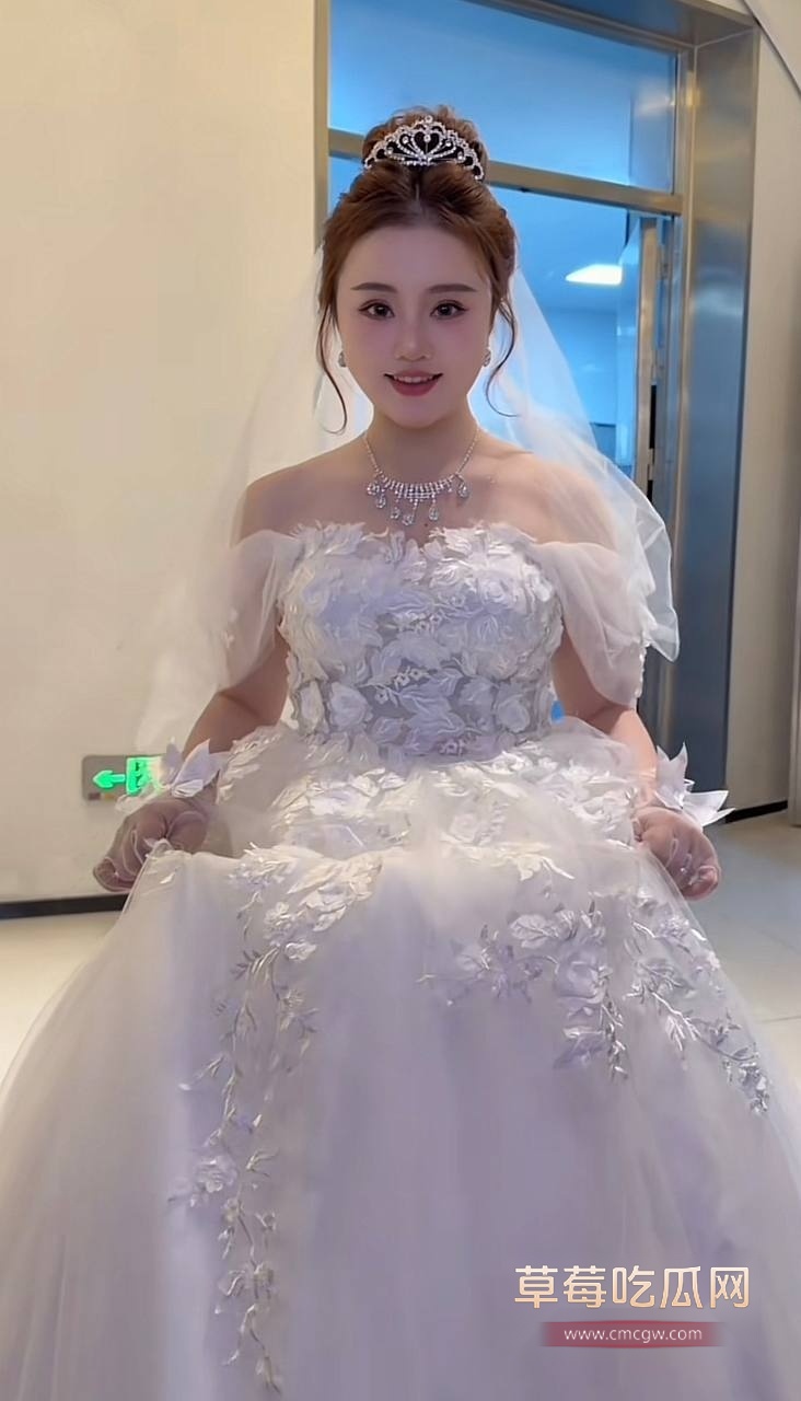 700万粉网红贵阳二小姐知三当三24