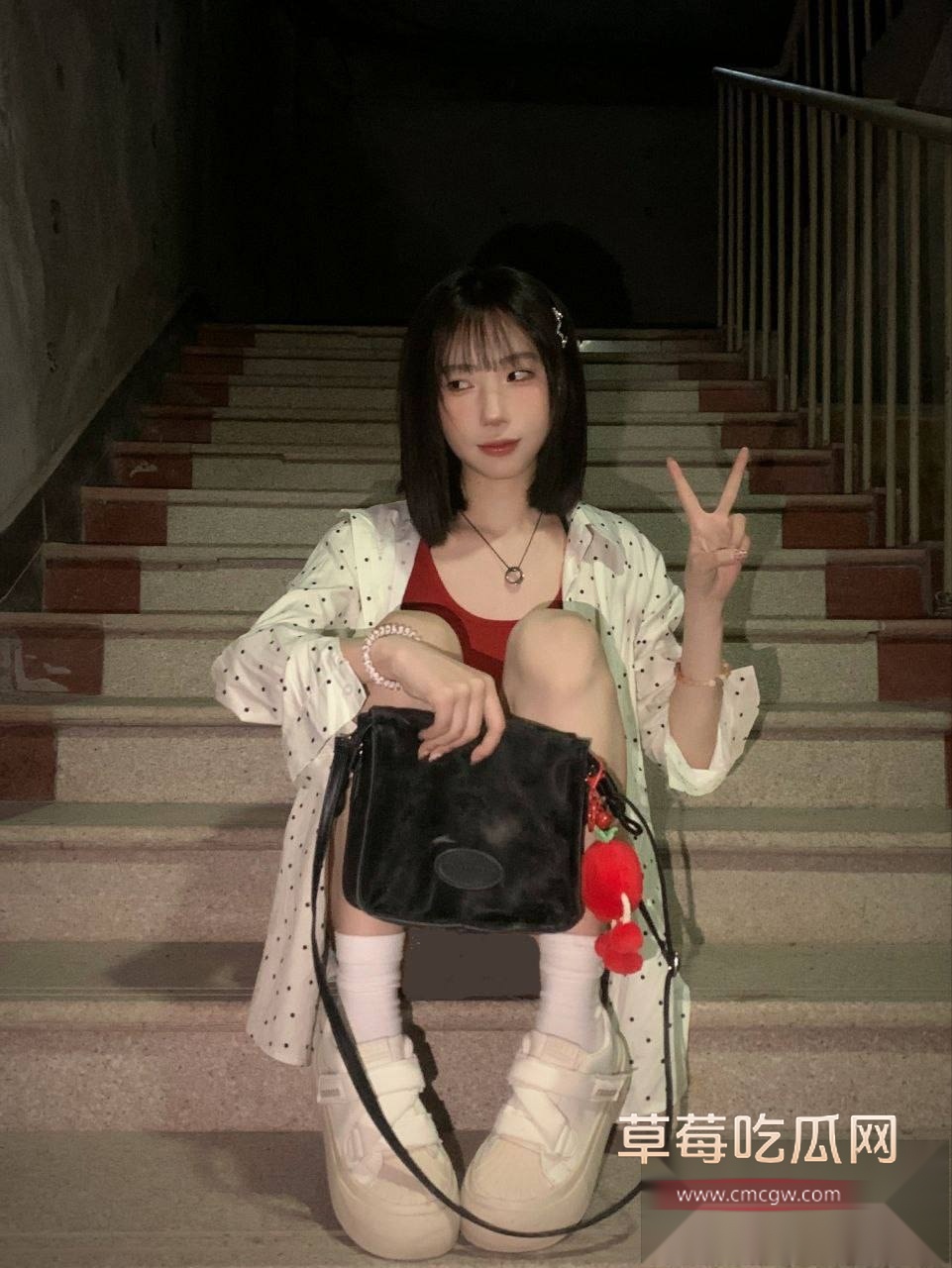 大二女生1