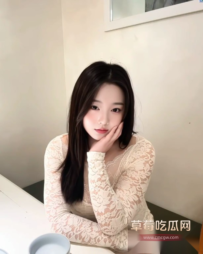 山东师范大学大三学生白小雅1.jpg 山东师范大学大三学生白小雅1.jpg