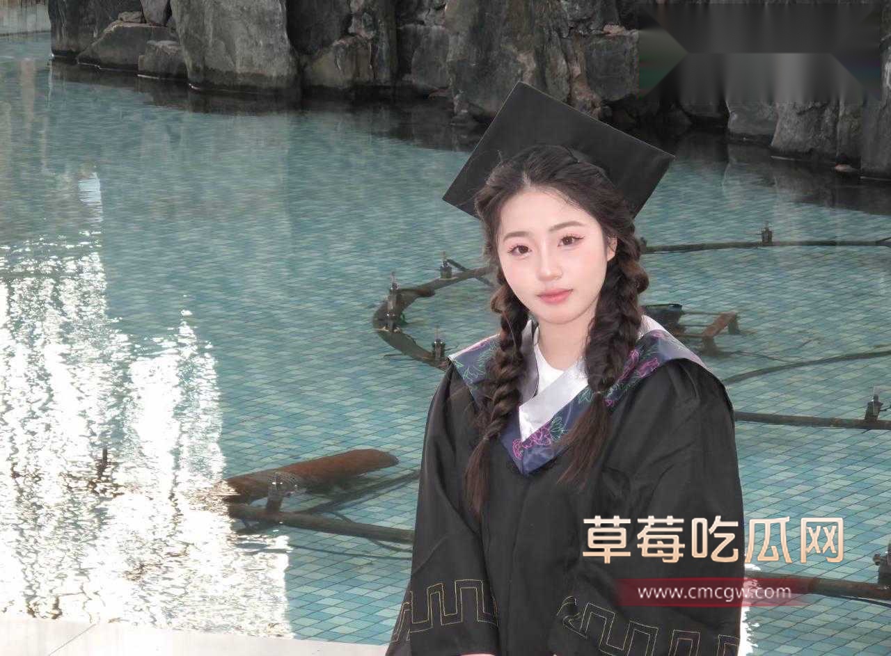 长沙医学院女神刘梓妮周末开房3