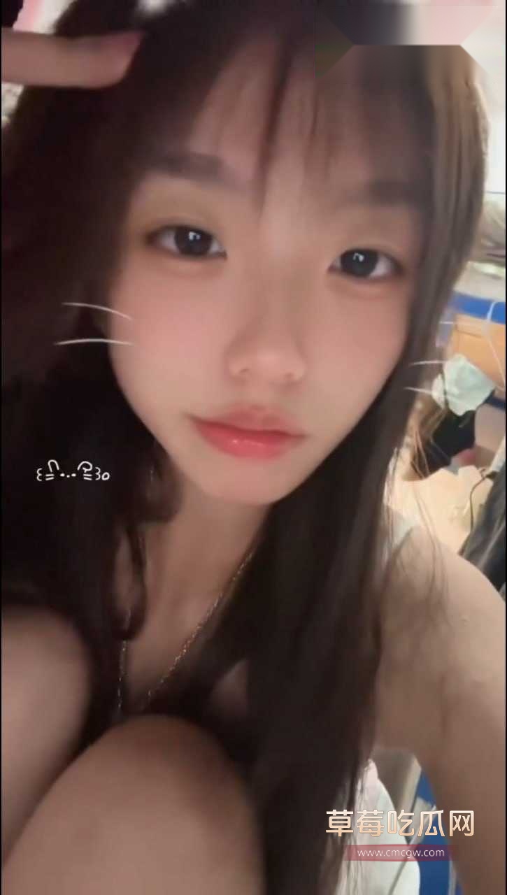 香香软软女高直播大秀1