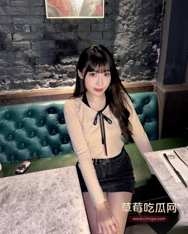 超可爱大一巨乳学妹均均 10