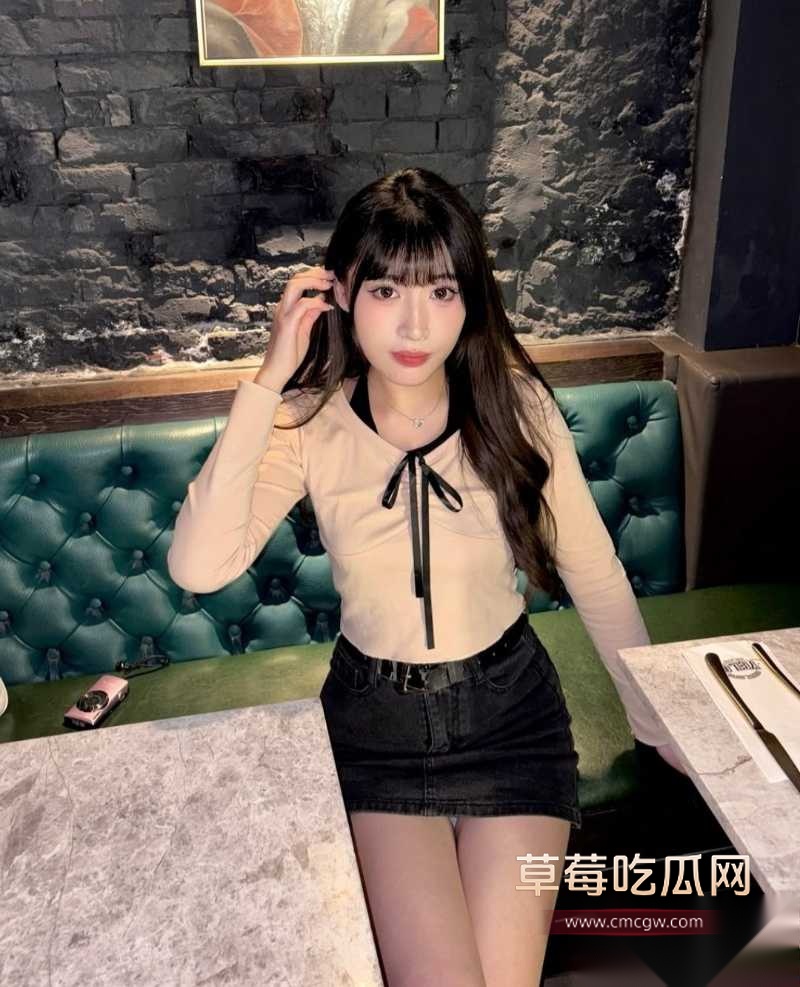 超可爱大一巨乳学妹均均 12