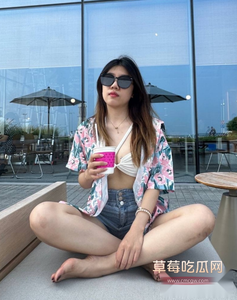 邹红丽情人偷情 2