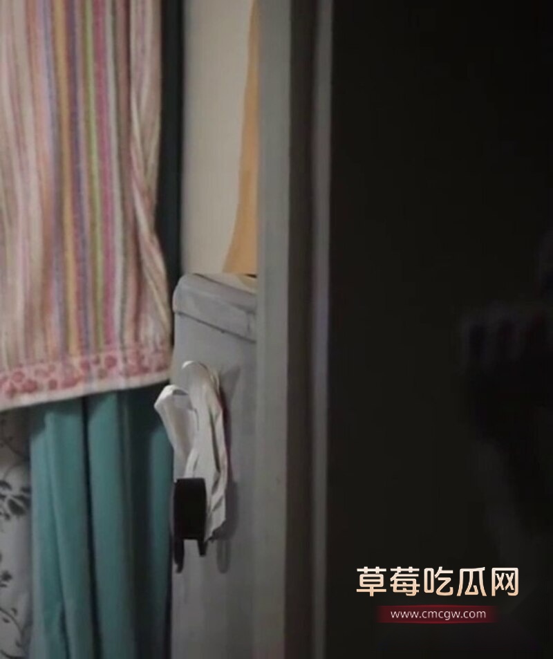 少妇洗澡偷拍 5