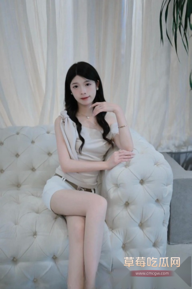 白嫩美乳女友7