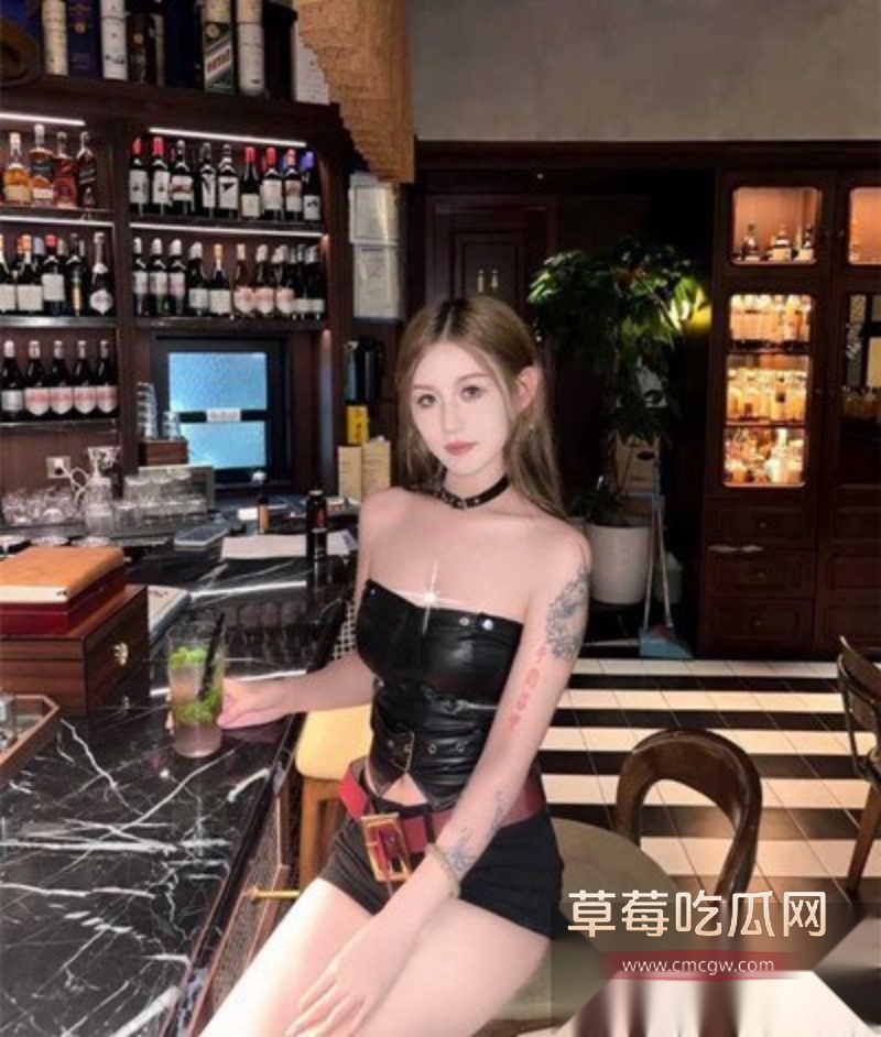 河南高颜苗条身材女大王玥 22