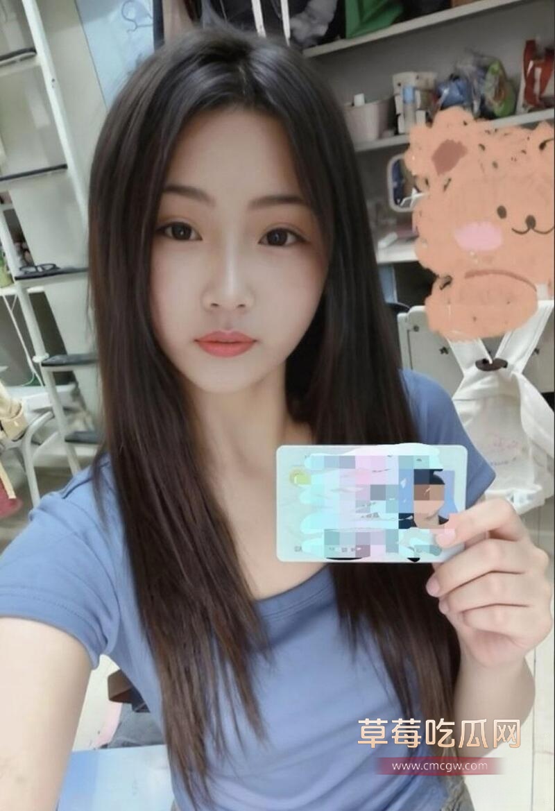 林潇潇假屌自慰 1