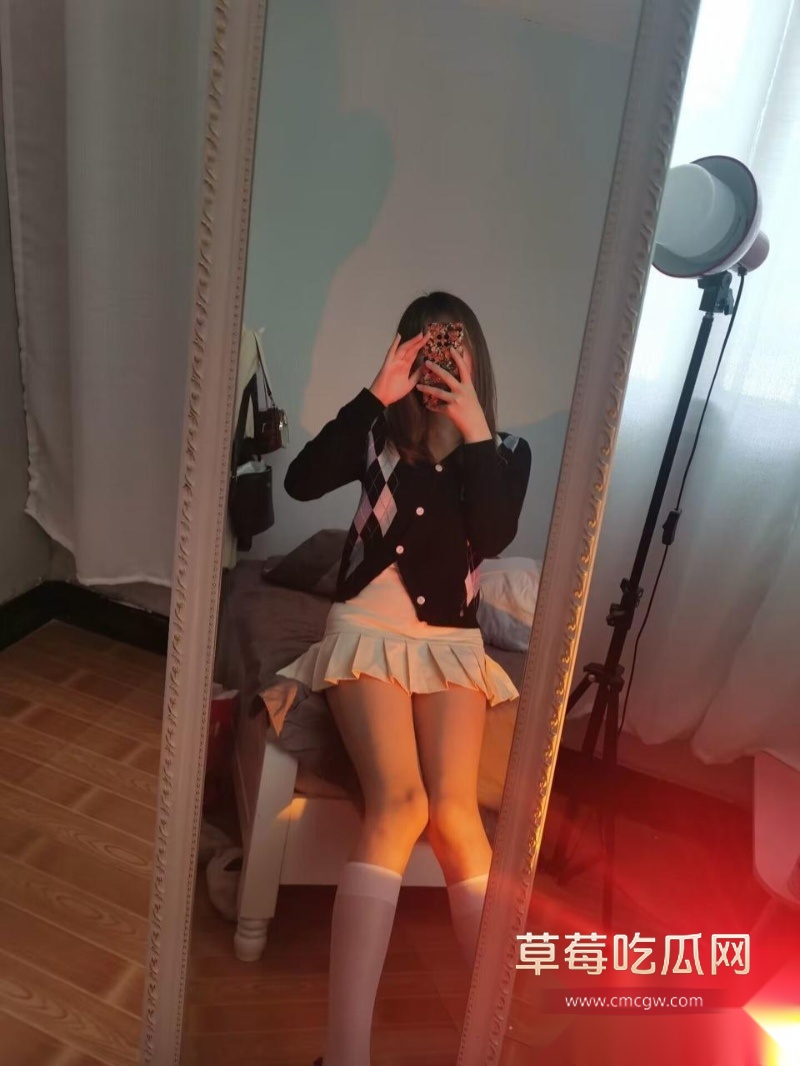 极品高颜学妹李如玥 29 极品高颜学妹李如玥 29