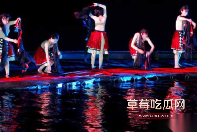 广西印象刘三姐演出全裸 33 广西印象刘三姐演出全裸 33