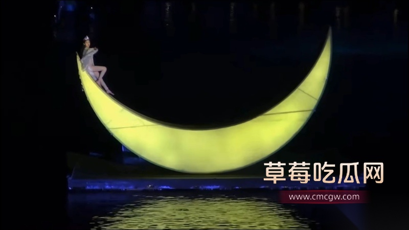 广西印象刘三姐演出全裸 4 广西印象刘三姐演出全裸 4