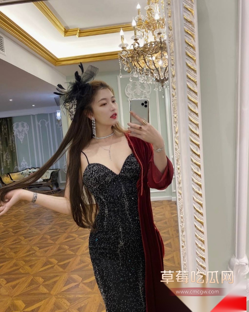 百万粉珠宝女博主控诉丈夫出轨女助理 49 百万粉珠宝女博主控诉丈夫出轨女助理 49
