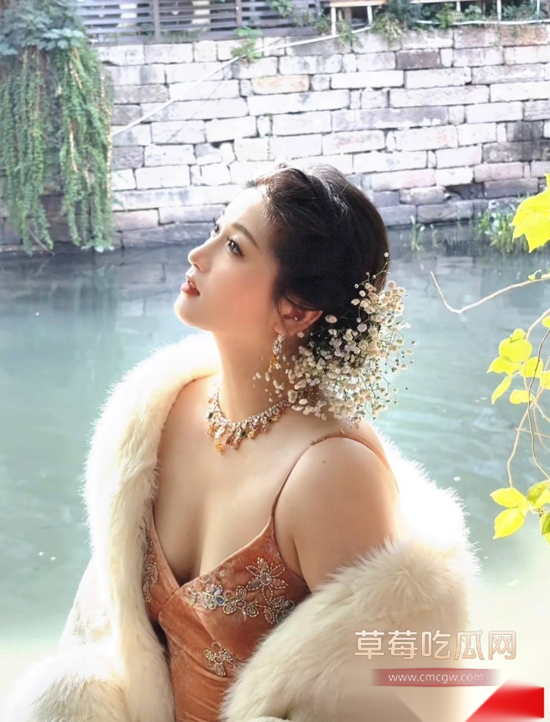 百万粉珠宝女博主控诉丈夫出轨女助理 52 百万粉珠宝女博主控诉丈夫出轨女助理 52