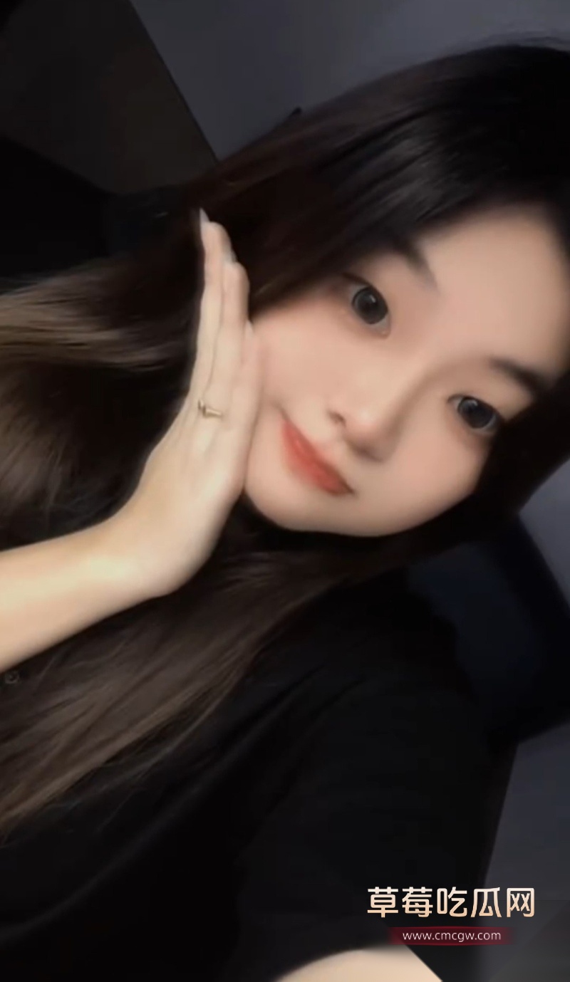 极品高颜值可爱小网美 9