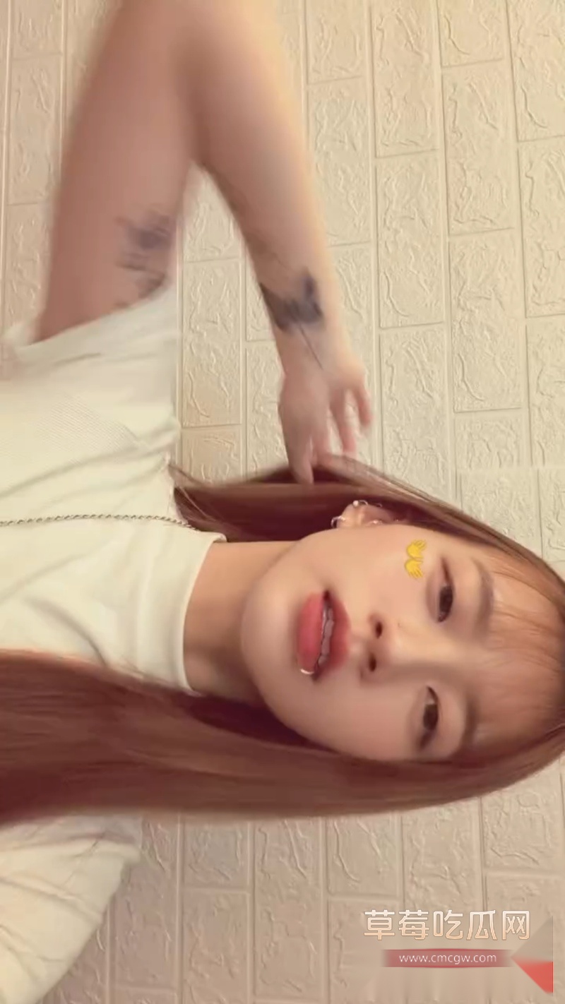 高颜极品身材小网红七七 10