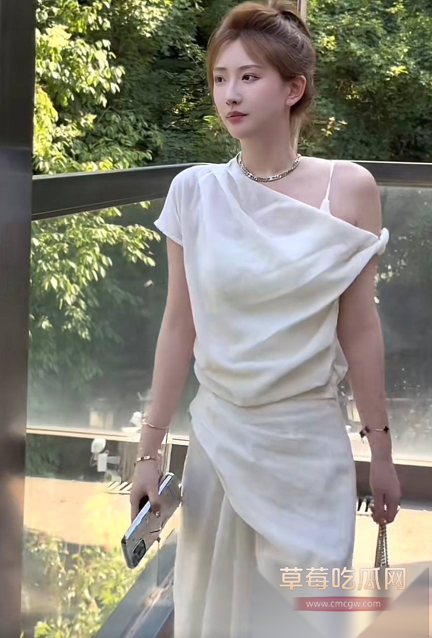 刘姜胜男23 刘姜胜男23