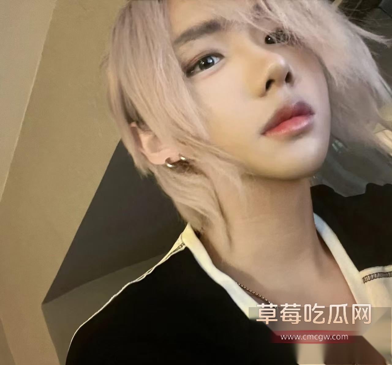 李海伟42