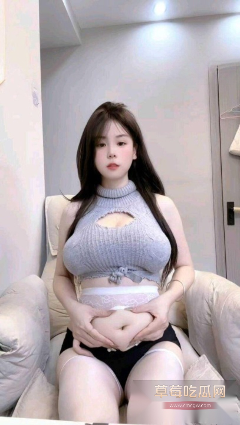 高颜值嫩妹锅包3