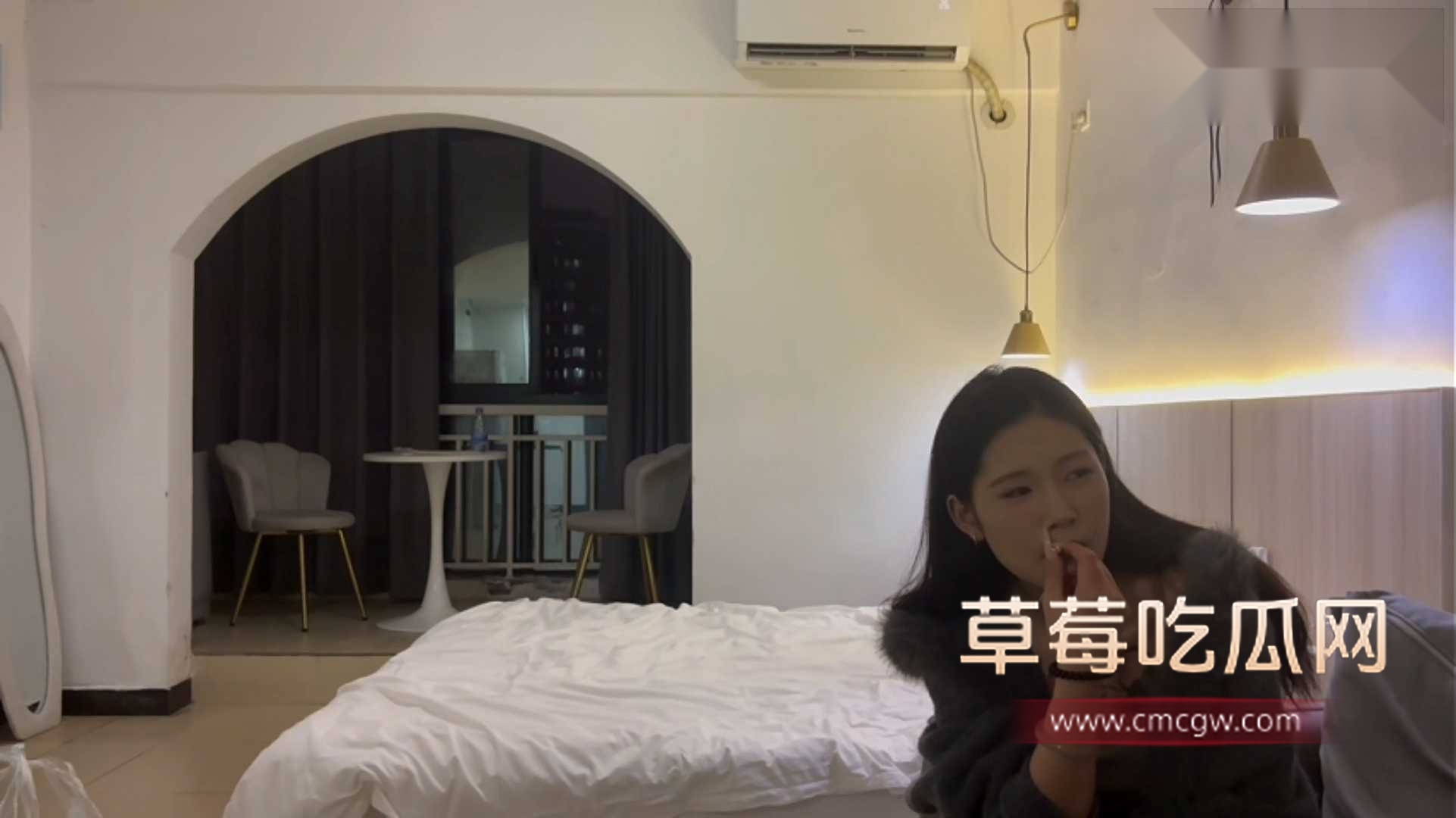 高颜值长腿反差女神1