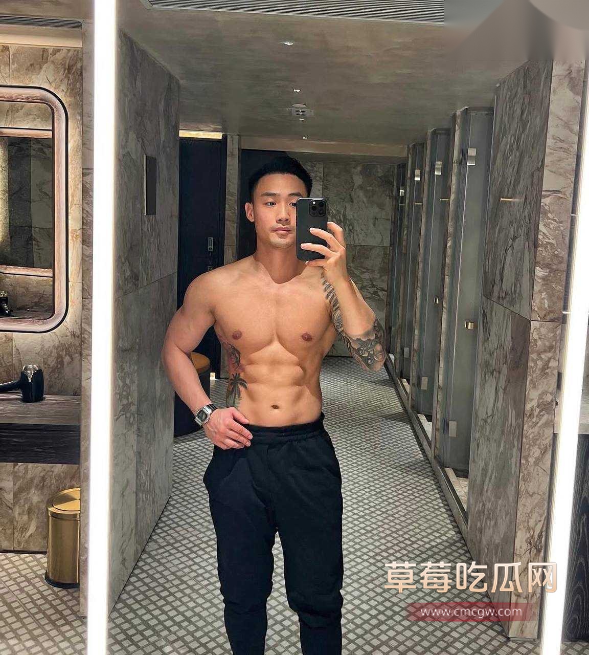 约炮女网红20 约炮女网红20