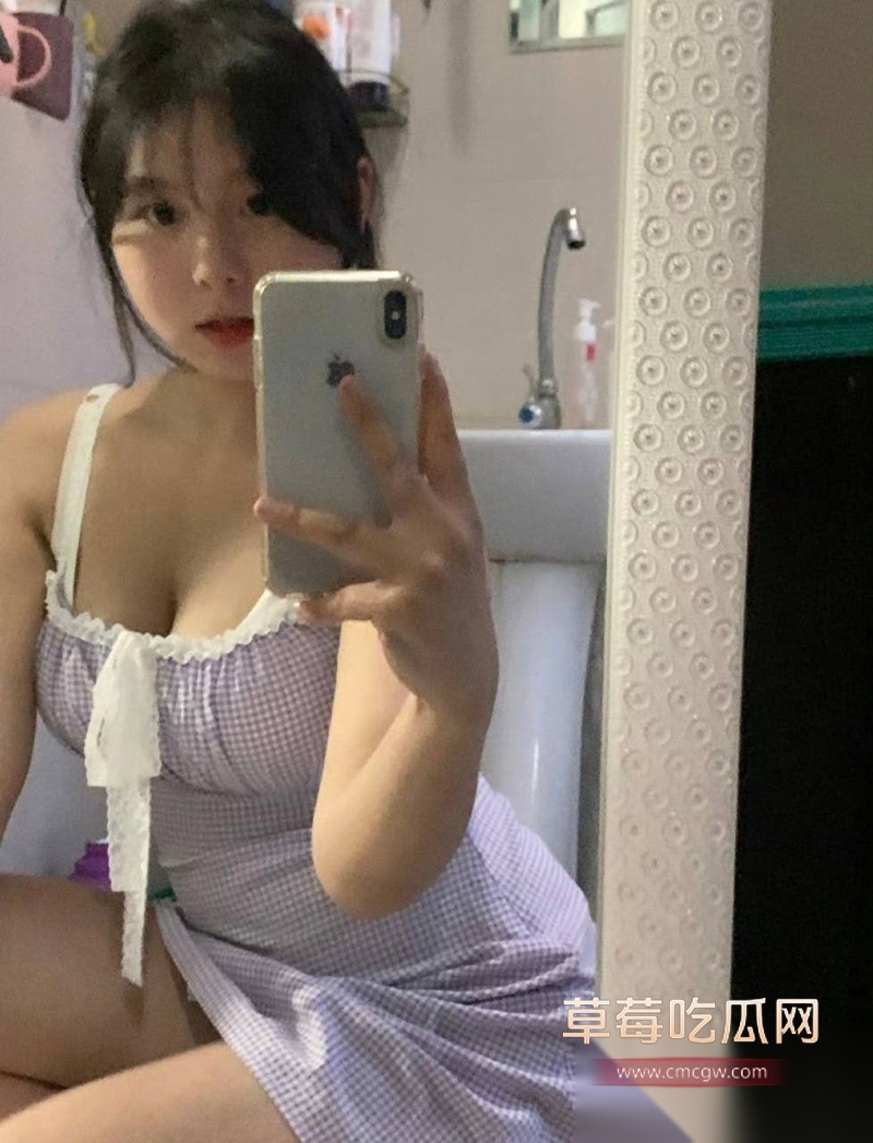 抖音百万微胖女网红 白桃乌龙茶 33