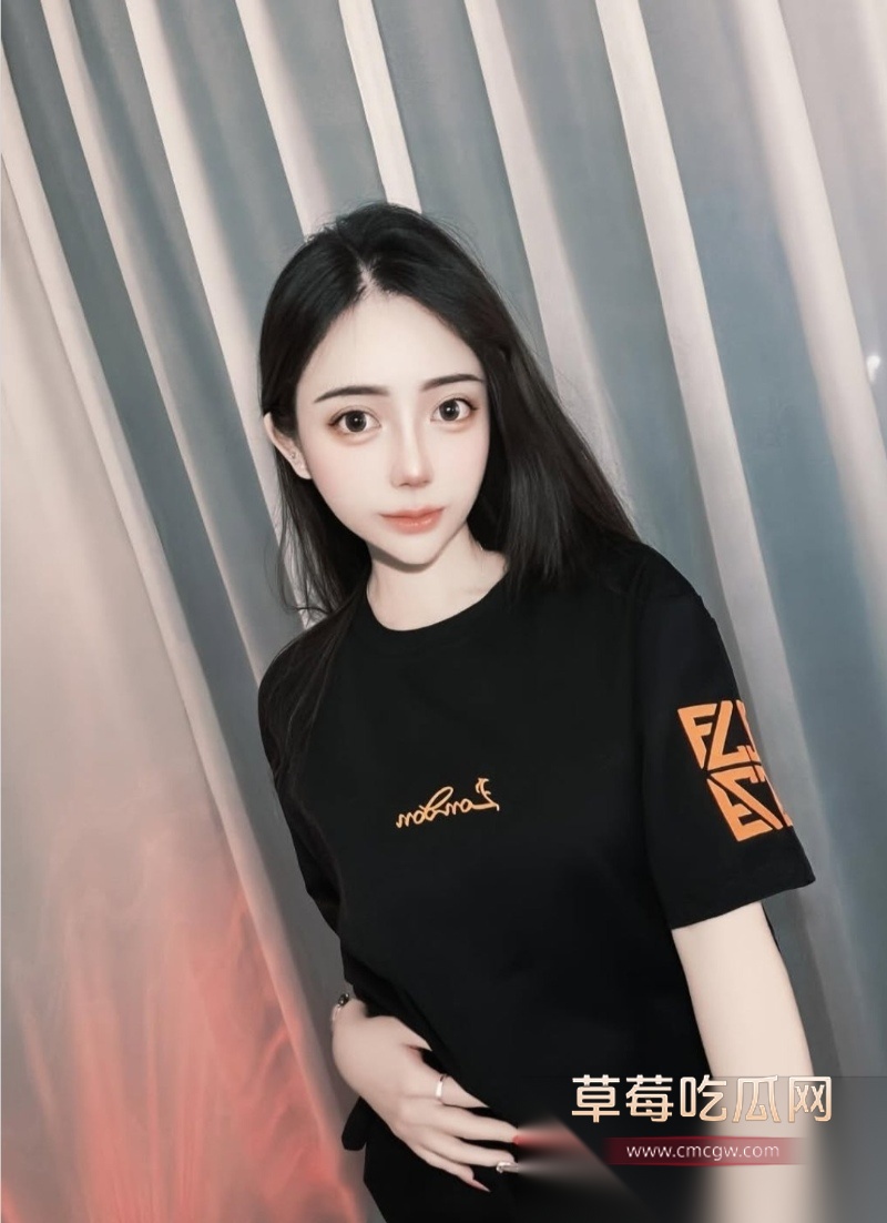 IG高颜巨乳嫩妹 jie.e2 11 IG高颜巨乳嫩妹 jie.e2 11
