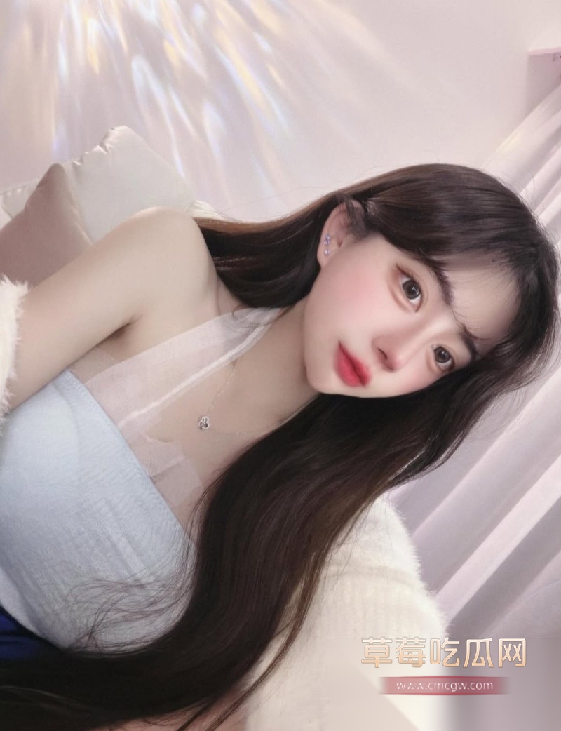 IG高颜巨乳嫩妹 jie.e2 17 IG高颜巨乳嫩妹 jie.e2 17