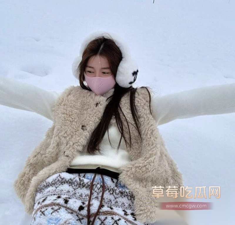 推特20w粉丝网红小小t 16 推特20w粉丝网红小小t 16