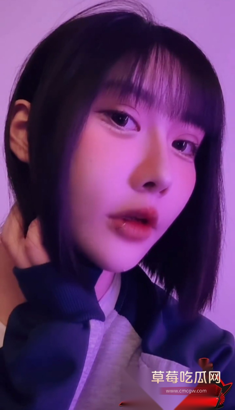 IG高颜女网红 yamede88 15 IG高颜女网红 yamede88 15