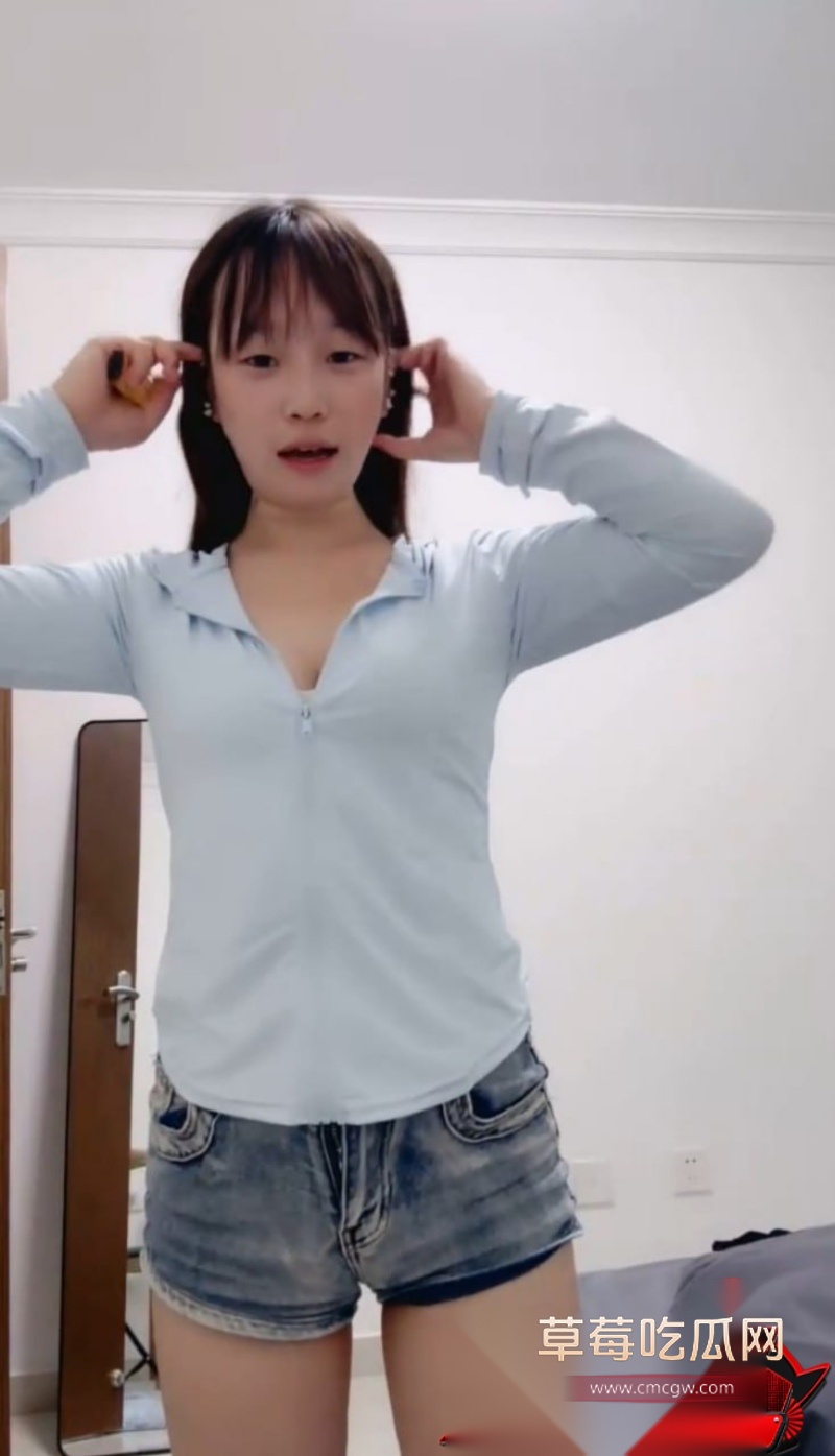 福利姬07土豆泥童颜巨乳 20 福利姬07土豆泥童颜巨乳 20